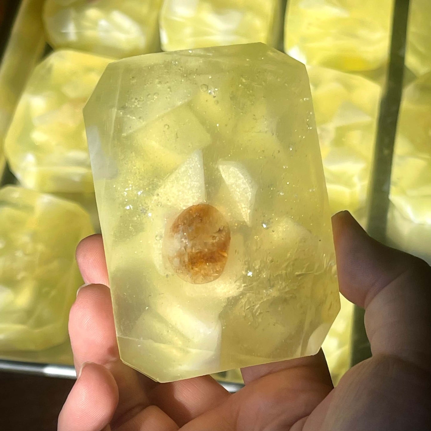 Clearance-Solar Healing (missing Crystal)